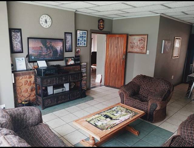 3 BEDROOM HOUSE FOR SALE IN KOOKRUS